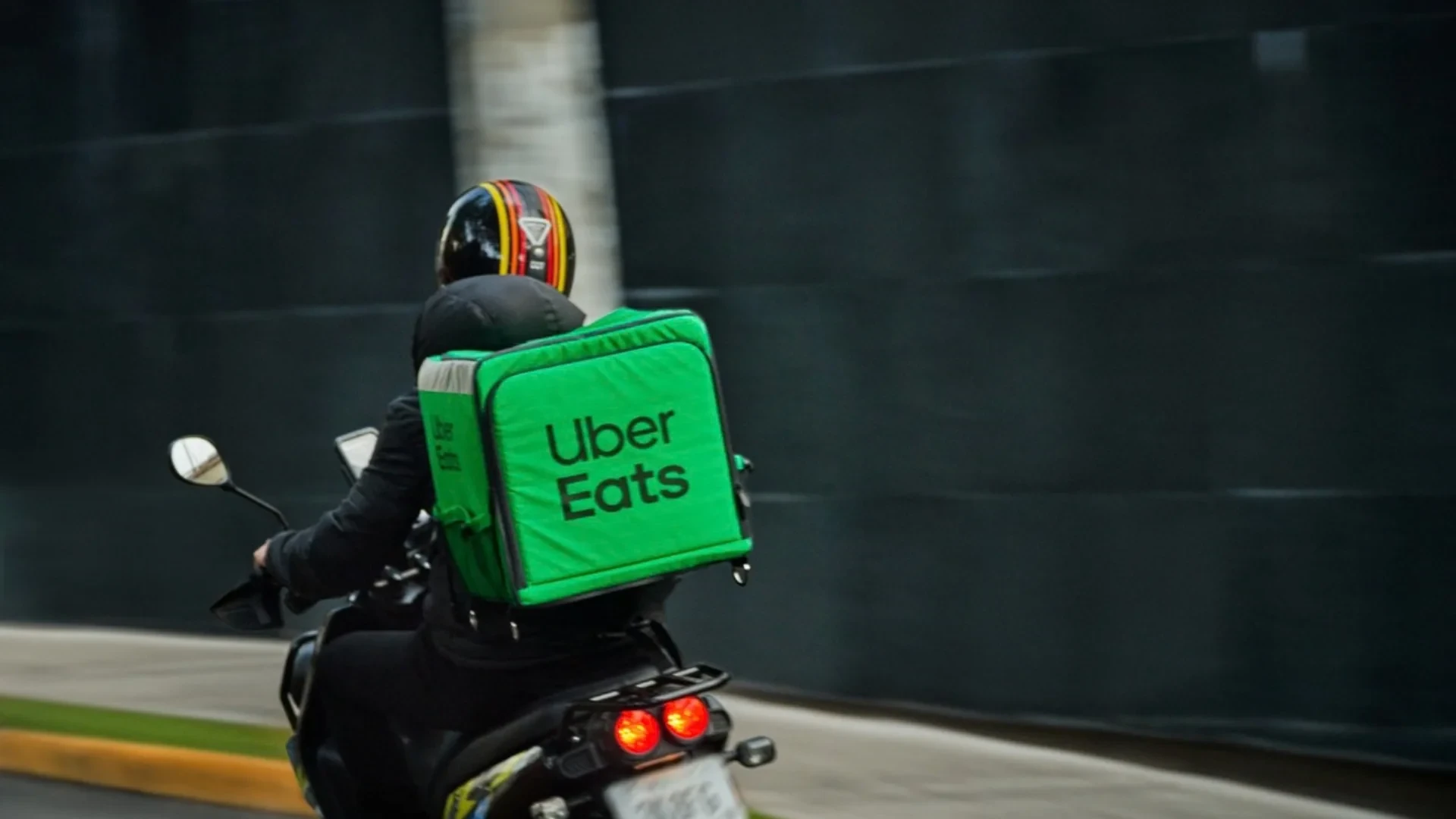Crucial Factors To Create An App Like Uber Eats