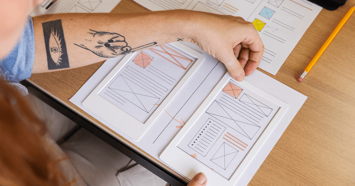 Customized pages and sections to provide students with in-depth knowledge of the course, teacher, and any additional aspects of the course.