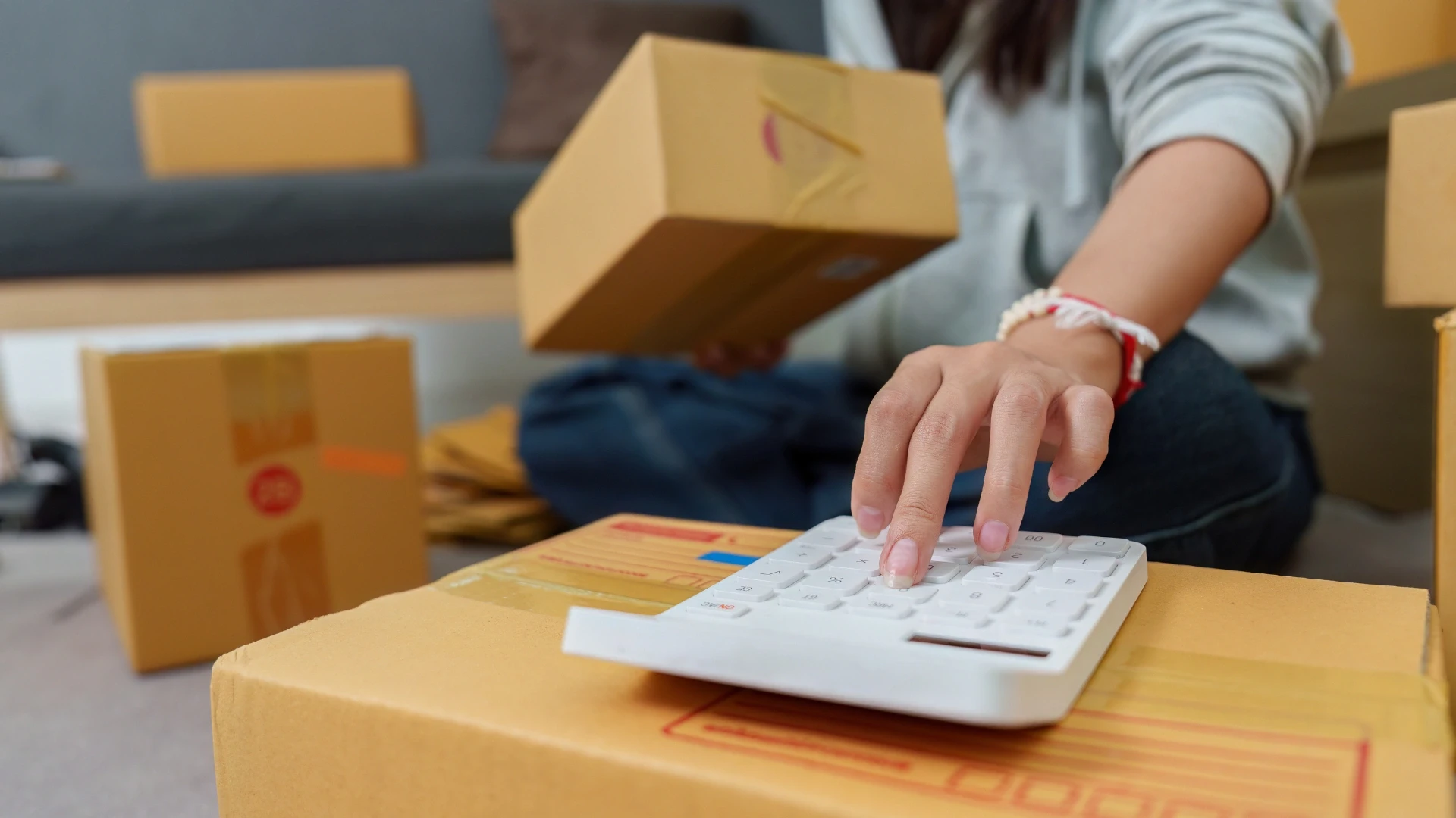 E-commerce database design cost by market