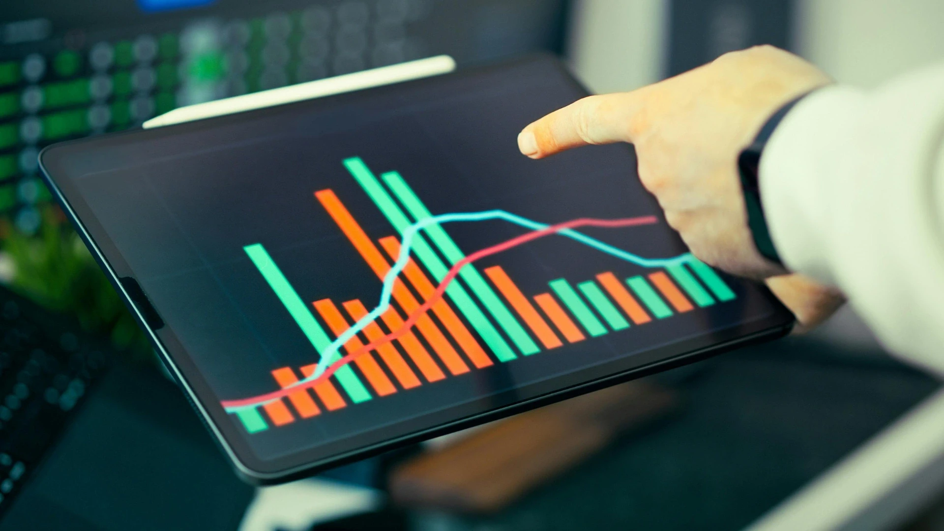 The commission tracking dashboard and payouts
