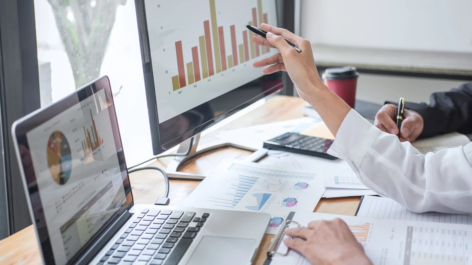 What a SaaS Reporting Engine Actually Is