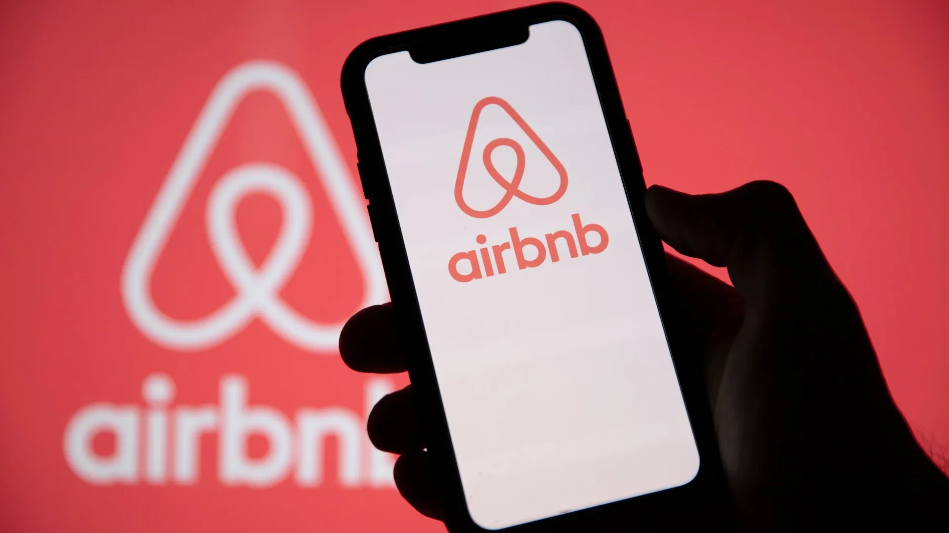 What is a rental marketplace like Airbnb?