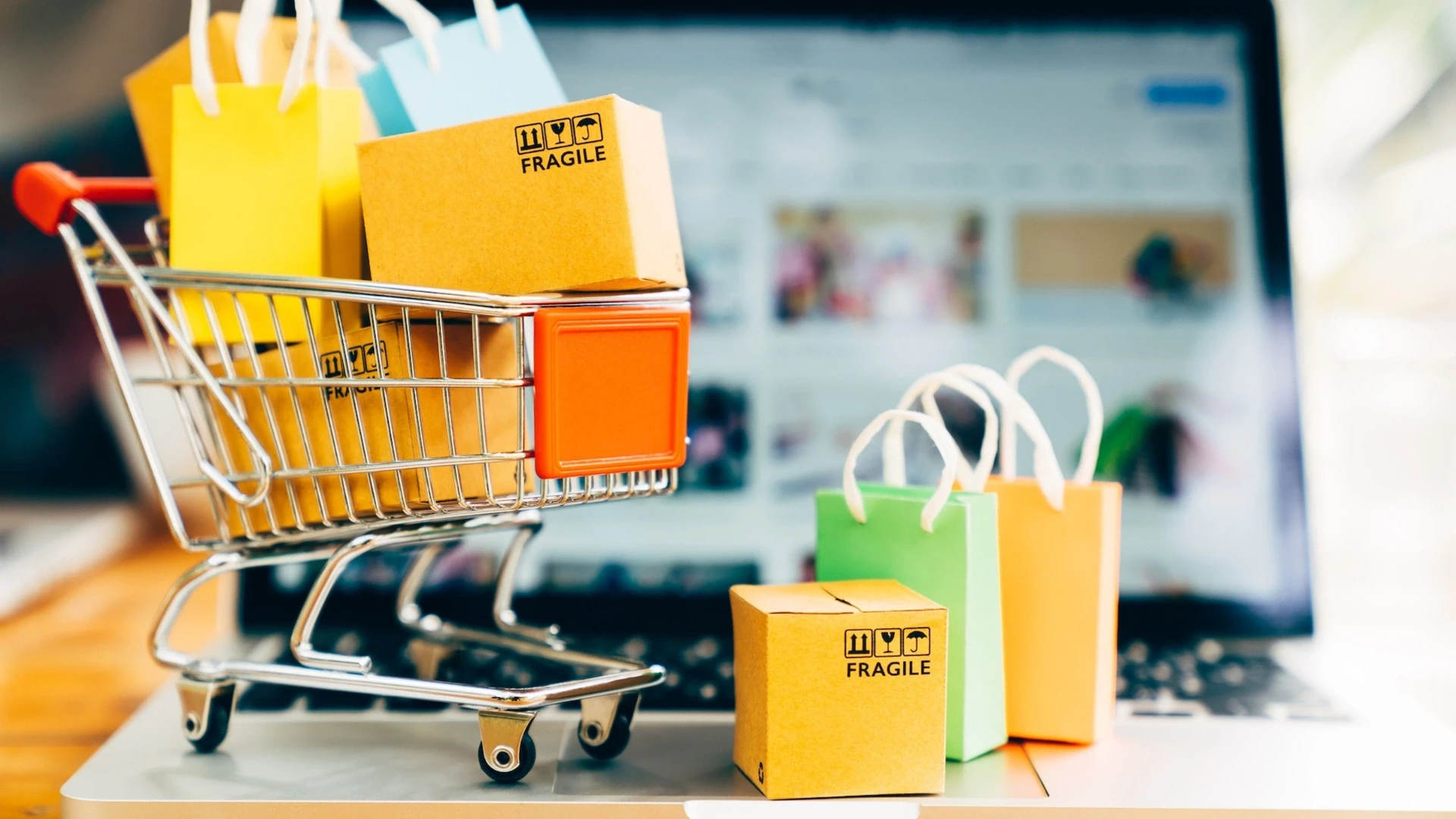 What to Consider Before Building a Shopping App